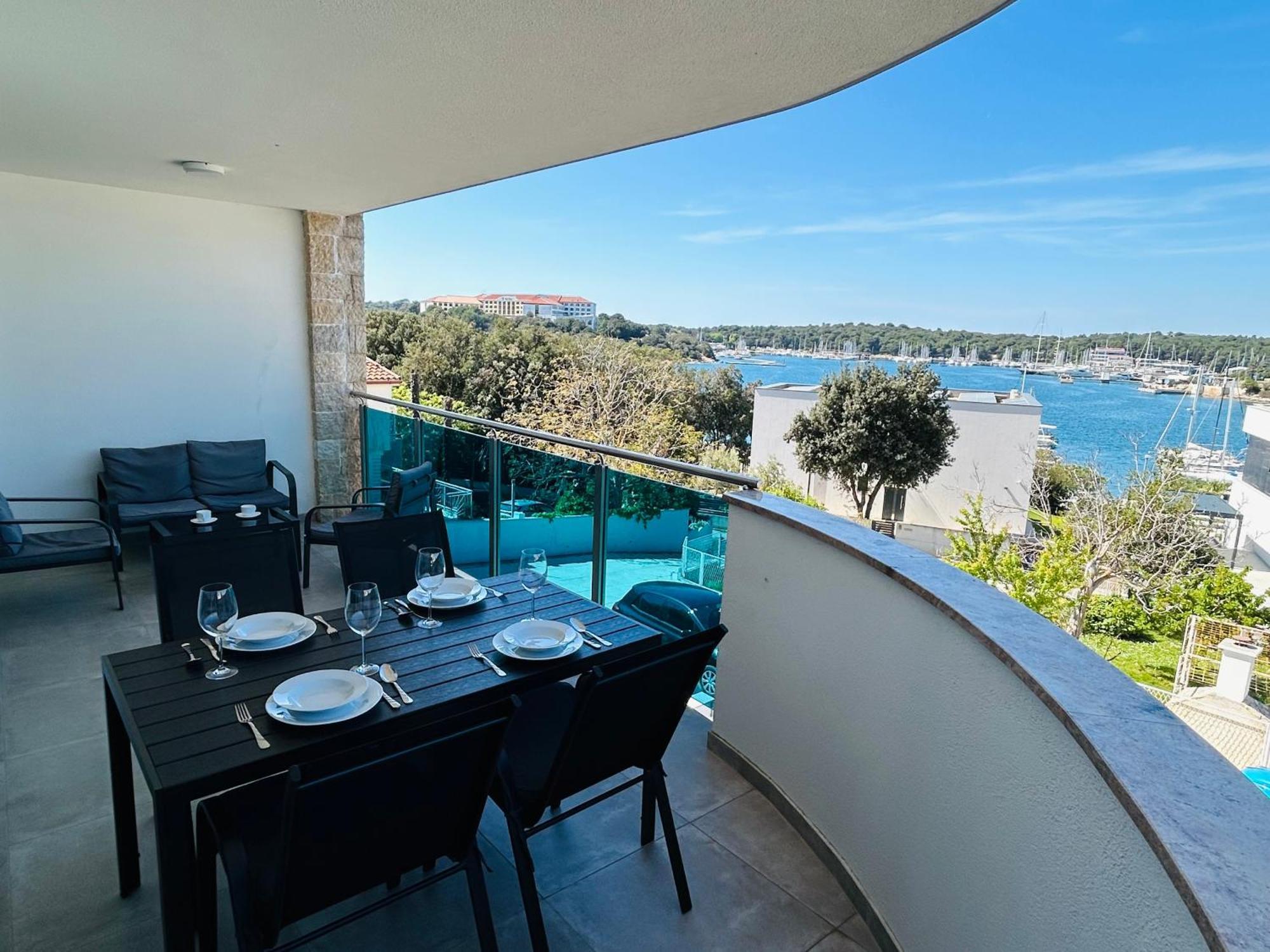 Seascape Deluxe Residence Pjescana Uvala Exterior foto